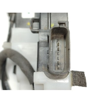 Recambio de cerradura puerta trasera izquierda para hyundai ix35 essence 2wd referencia OEM IAM 814102Y010  