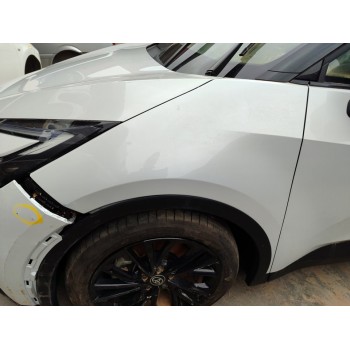 Recambio de aleta delantera izquierda para toyota c-hr hybrid gr sport referencia OEM IAM 53812F4050  