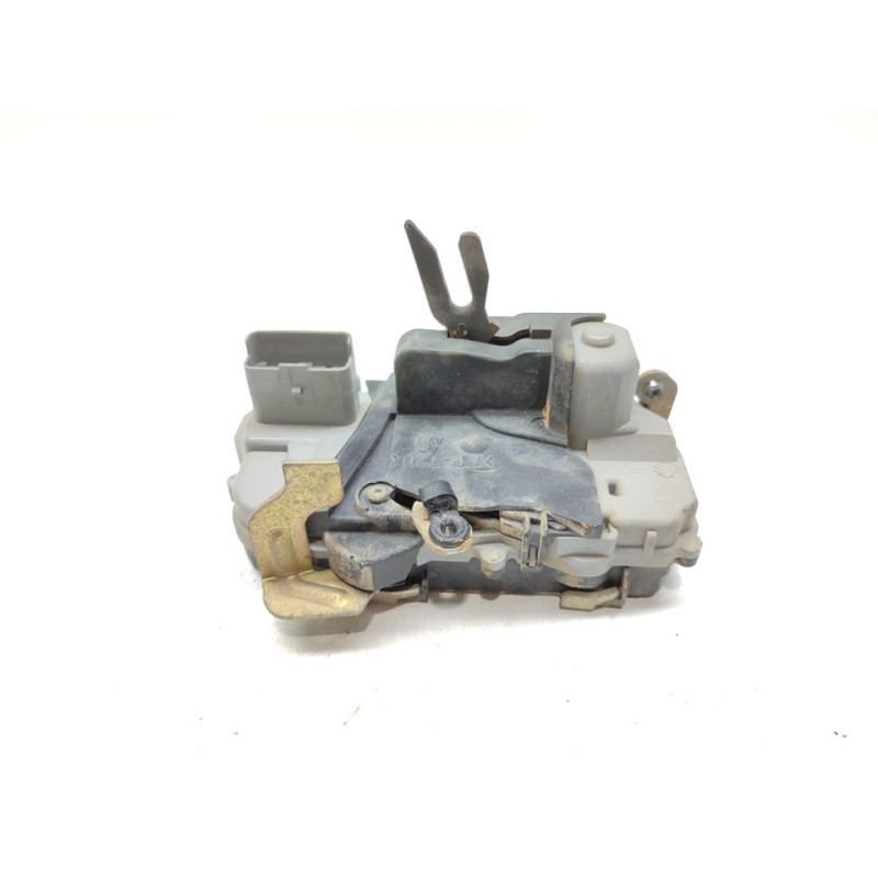 Recambio de cerradura puerta delantera derecha para citroën xsara coupe 1.9 td vtr referencia OEM IAM 9136G1  