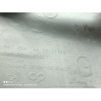 Recambio de moldura antiniebla izquierda para peugeot 308 style referencia OEM IAM 36126154  