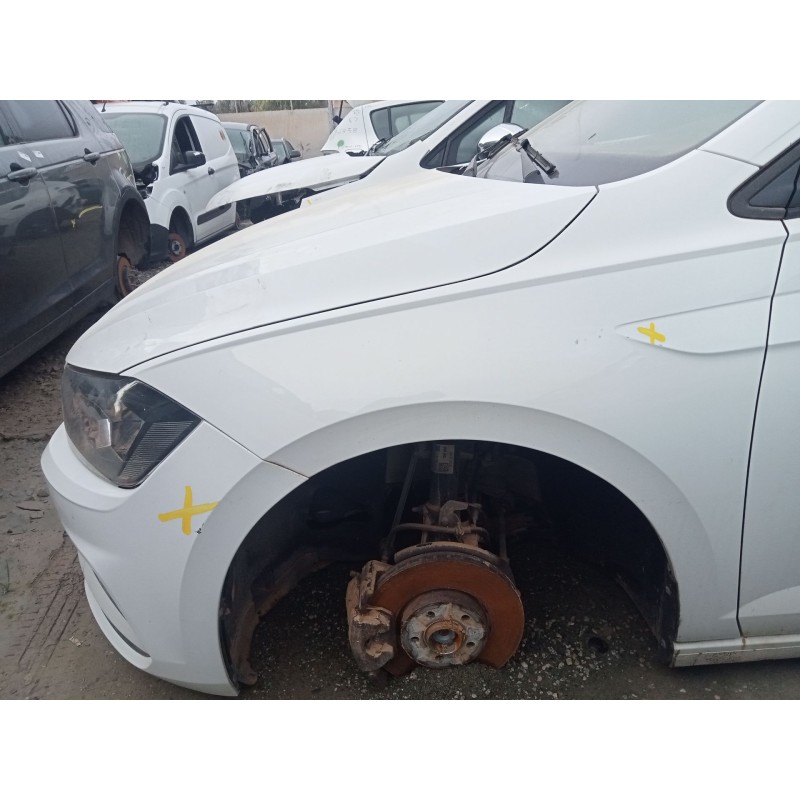 Recambio de aleta delantera izquierda para volkswagen polo vi (aw1, bz1, ae1) 1.6 tdi referencia OEM IAM 2G0821105  
