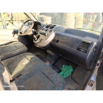 mercedes-benz vito (w638) combi del año 2000