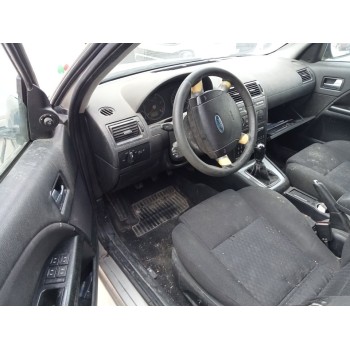 ford mondeo berlina (ge) del año 2004