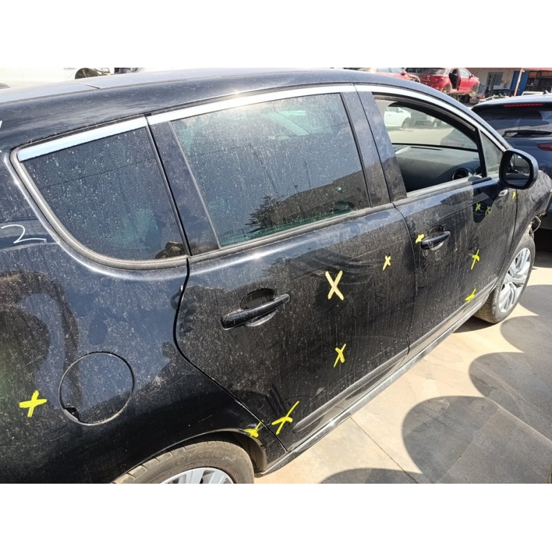 Recambio de puerta trasera derecha para peugeot 3008 active referencia OEM IAM 9008V4  