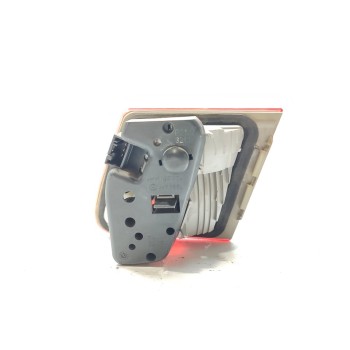 Recambio de piloto trasero izquierdo interior para bmw serie 3 touring (e46) 318i referencia OEM IAM 63218368759  