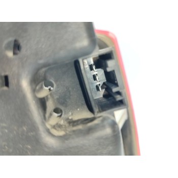 Recambio de piloto trasero derecho interior para bmw serie 3 touring (e46) 318i referencia OEM IAM 63218368760  