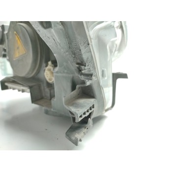 Recambio de faro derecho para maserati levante diesel referencia OEM IAM 670032327  