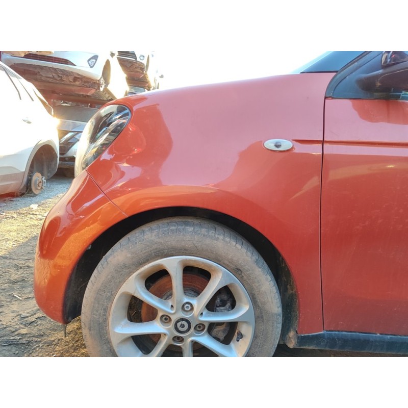 Recambio de aleta delantera izquierda para smart forfour basis (52kw) (453.042) referencia OEM IAM A4538810301  