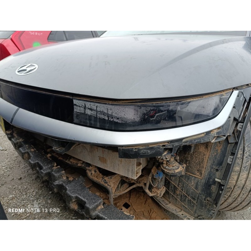 Recambio de molduras delanteras para hyundai ioniq 5 5 light elektro referencia OEM IAM 863A7GI000  
