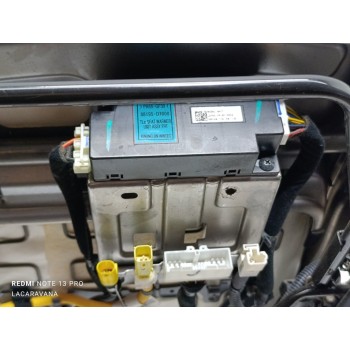 Recambio de asiento delantero derecho para hyundai tucson style 4wd referencia OEM IAM 88200D7010T2C  