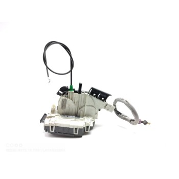 CERRADURA PUERTA DELANTERA DERECHA A2077600240 