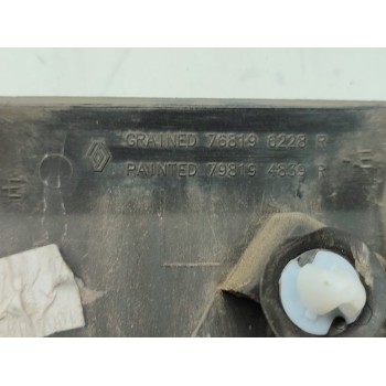 Recambio de moldura para renault trafic furgón l1h1 2,9t referencia OEM IAM 768196228R  