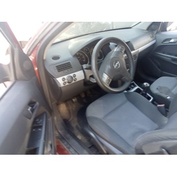 opel astra gtc del año 2006