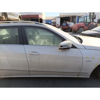 PUERTA DELANTERA DERECHA A2127200205 