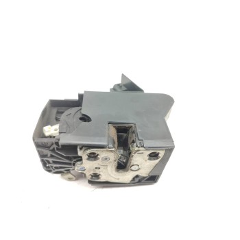 Recambio de cerradura puerta delantera derecha para dacia sandero basis referencia OEM IAM 805026816R  