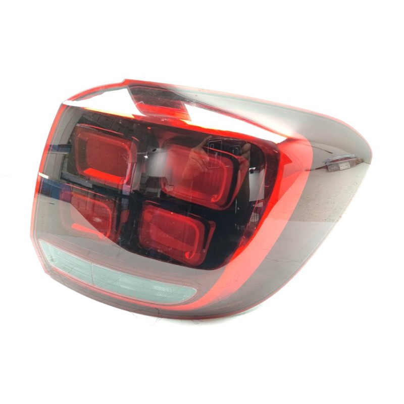 Recambio de piloto trasero izquierdo para dacia sandero essential referencia OEM IAM 265506147R  