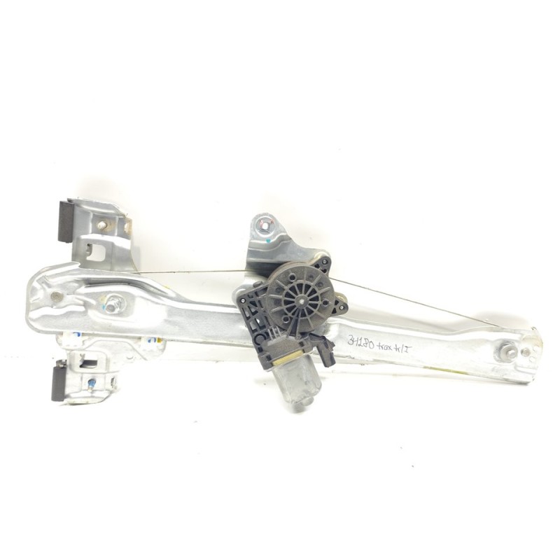 Recambio de elevalunas trasero izquierdo para chevrolet trax lt referencia OEM IAM 95920040  