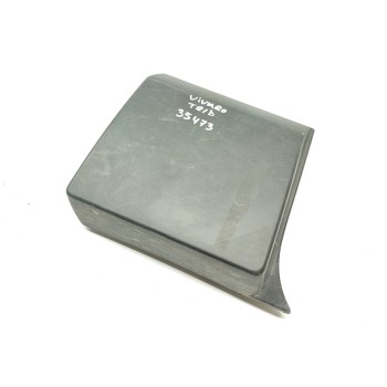 Recambio de moldura para opel vivaro b kasten/combi furgón l1h1 2.9t expression referencia OEM IAM 93867909  