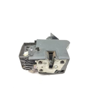 Recambio de cerradura puerta trasera derecha para dacia sandero basis referencia OEM IAM 825022281R  