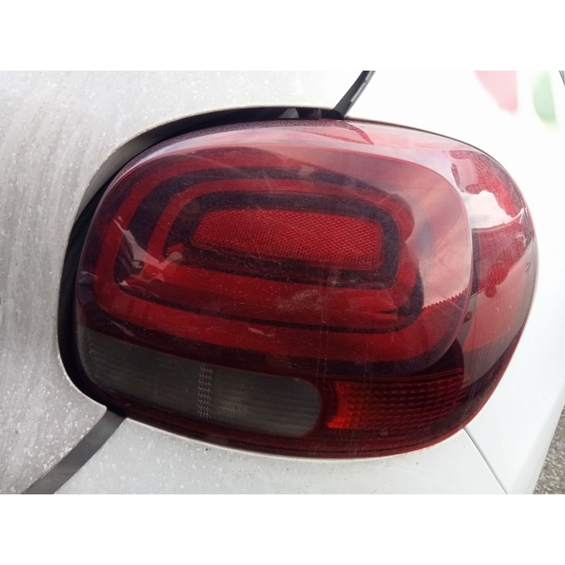 Recambio de piloto trasero derecho para citroën c3 iii (sx) 1.6 bluehdi 75 referencia OEM IAM 9812257480  