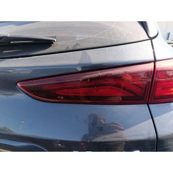 Recambio de piloto trasero derecho interior para hyundai kona essence 2wd referencia OEM IAM 92404J9000  