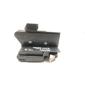 CERRADURA PUERTA TRASERA DERECHA 825020994R 