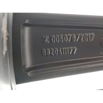 Recambio de llanta para peugeot 3008 gt referencia OEM IAM 98204111EH  