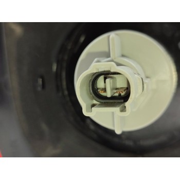 Recambio de piloto trasero derecho para land rover freelander se referencia OEM IAM XFB500140  