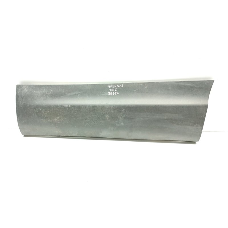 Recambio de moldura para nissan qashqai (j11) acenta referencia OEM IAM 828714EA0A  