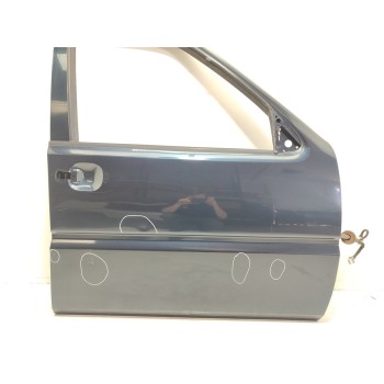 Recambio de puerta delantera derecha para ford maverick (nl) gl referencia OEM IAM 801000F030  