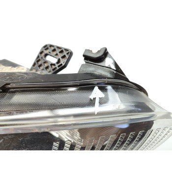 Recambio de faro derecho para ford fiesta (ccn) black edition referencia OEM IAM 1796344  