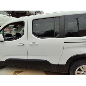 Recambio de puerta lateral corredera izquierda para peugeot rifter allure standard referencia OEM IAM 9820434480  