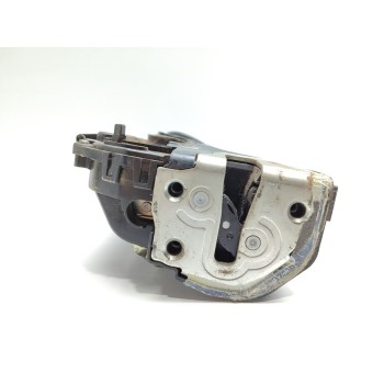 Recambio de cerradura puerta trasera derecha para toyota yaris (ncp1/nlp1/scp1) 1.3 expo referencia OEM IAM 690500D060  