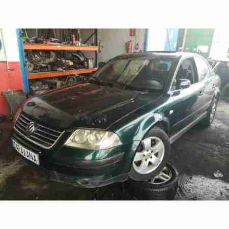 VOLKSWAGEN PASSAT BERLINA (3B3)