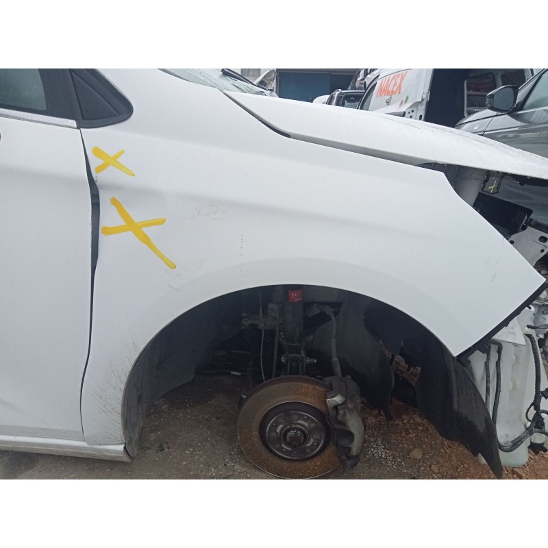 Recambio de aleta delantera derecha para citroën c4 ii (nc_) 1.6 bluehdi 120 referencia OEM IAM 7841AX  