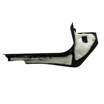 Recambio de guarnecido puerta delantera derecha para maserati levante diesel referencia OEM IAM 670040373  