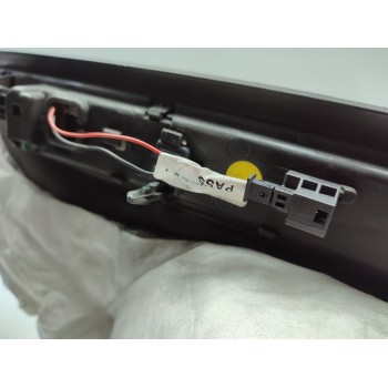 Recambio de guarnecido puerta trasera derecha para maserati levante diesel referencia OEM IAM 670040377  