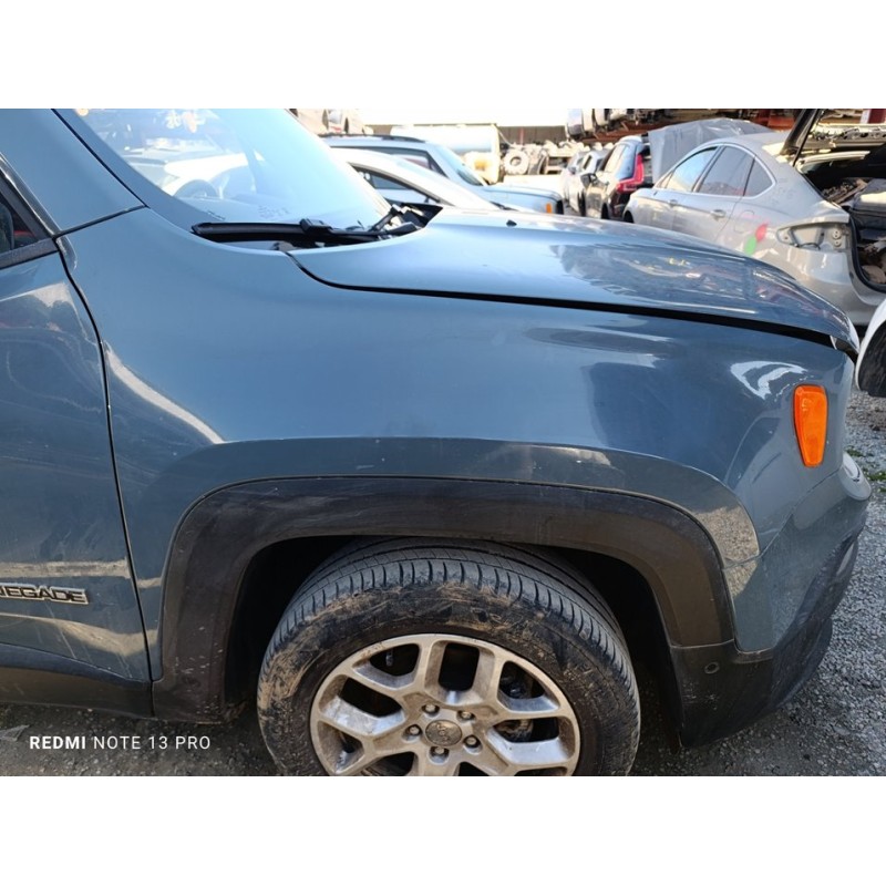 Recambio de aleta delantera derecha para jeep renegade limited fwd referencia OEM IAM 52040831  