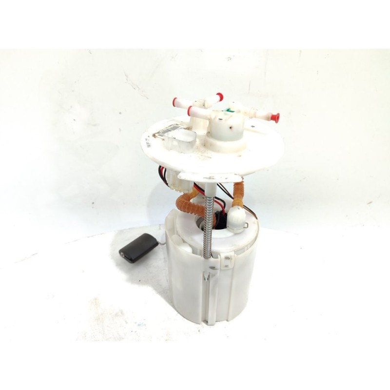 Recambio de aforador para hyundai i10 black line referencia OEM IAM 31110B9000  