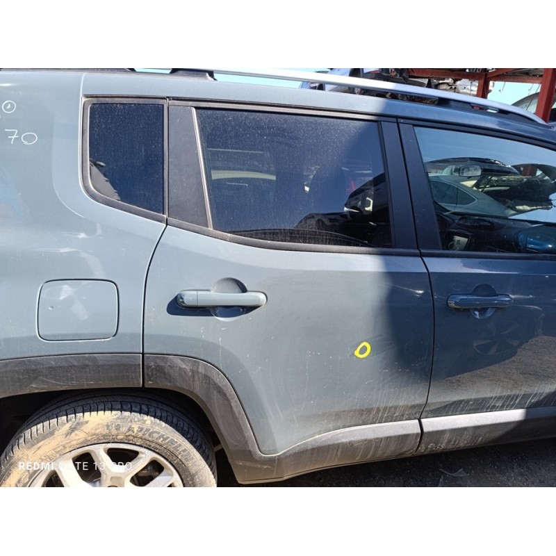 Recambio de puerta trasera derecha para jeep renegade limited fwd referencia OEM IAM 52051449  