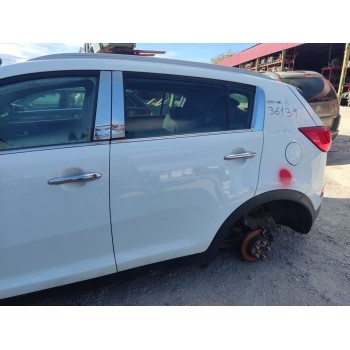 Recambio de puerta trasera izquierda para kia sportage concept 4x2 referencia OEM IAM 770033W000  