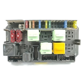 Recambio de caja reles / fusibles para land rover range rover (lm) td6 hse referencia OEM IAM YQE000350  