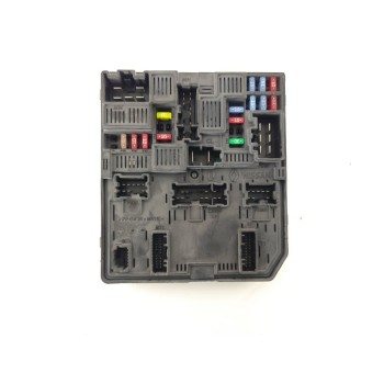 Recambio de caja reles / fusibles para nissan qashqai (j11) acenta referencia OEM IAM 284B75NA1A  