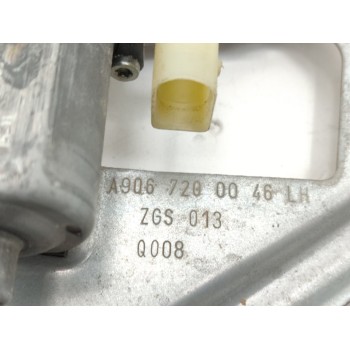 Recambio de elevalunas delantero izquierdo para volkswagen crafter combi (2e) combi 30 referencia OEM IAM A0068205442  