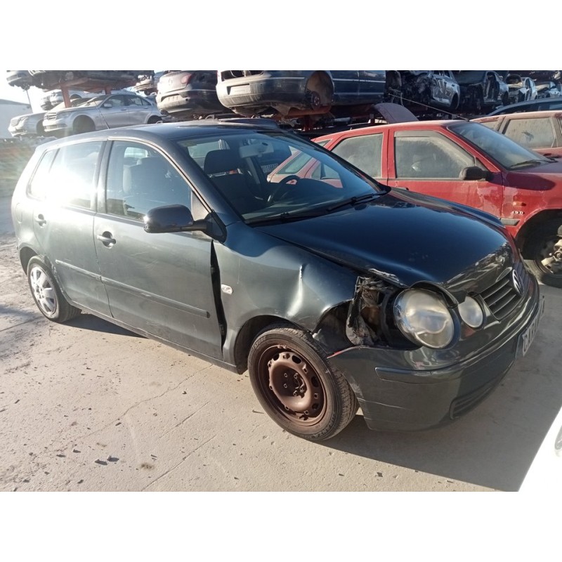 VOLKSWAGEN POLO (9N1)