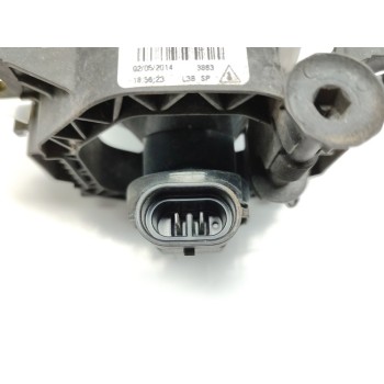 Recambio de faro antiniebla izquierdo para dacia duster ambiance 4x2 referencia OEM IAM 261500097R  