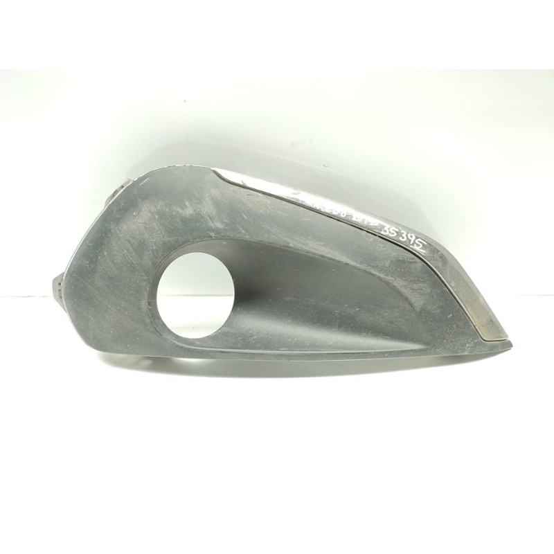 Recambio de rejilla paragolpes derecha para peugeot 208 style referencia OEM IAM 9810738177  