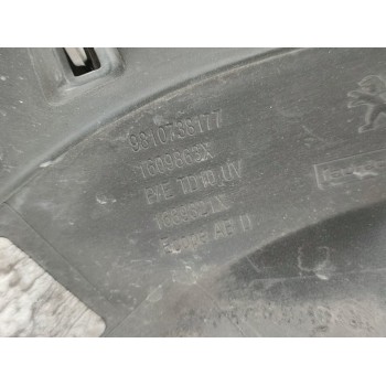 Recambio de rejilla paragolpes derecha para peugeot 208 style referencia OEM IAM 9810738177  