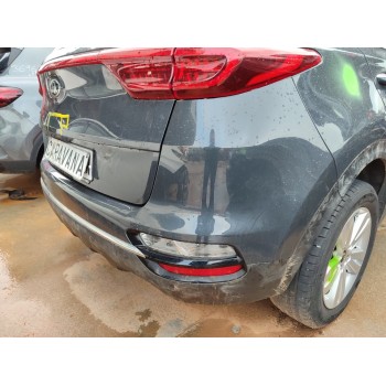 Recambio de paragolpes trasero para kia sportage business 2wd referencia OEM IAM 86640F1500  