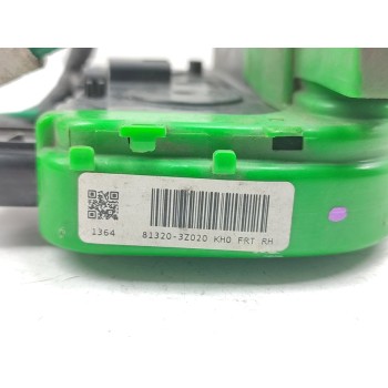 Recambio de cerradura puerta delantera derecha para hyundai i40 cw style bluedrive referencia OEM IAM 813203Z020  